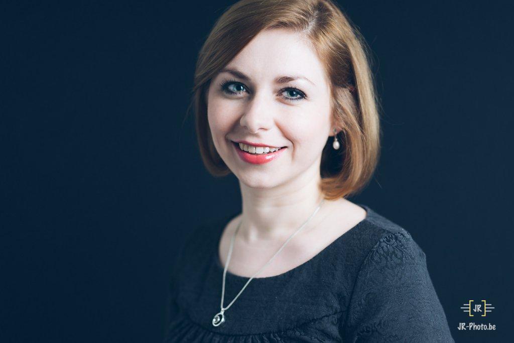 Portrait Studio - Joanna