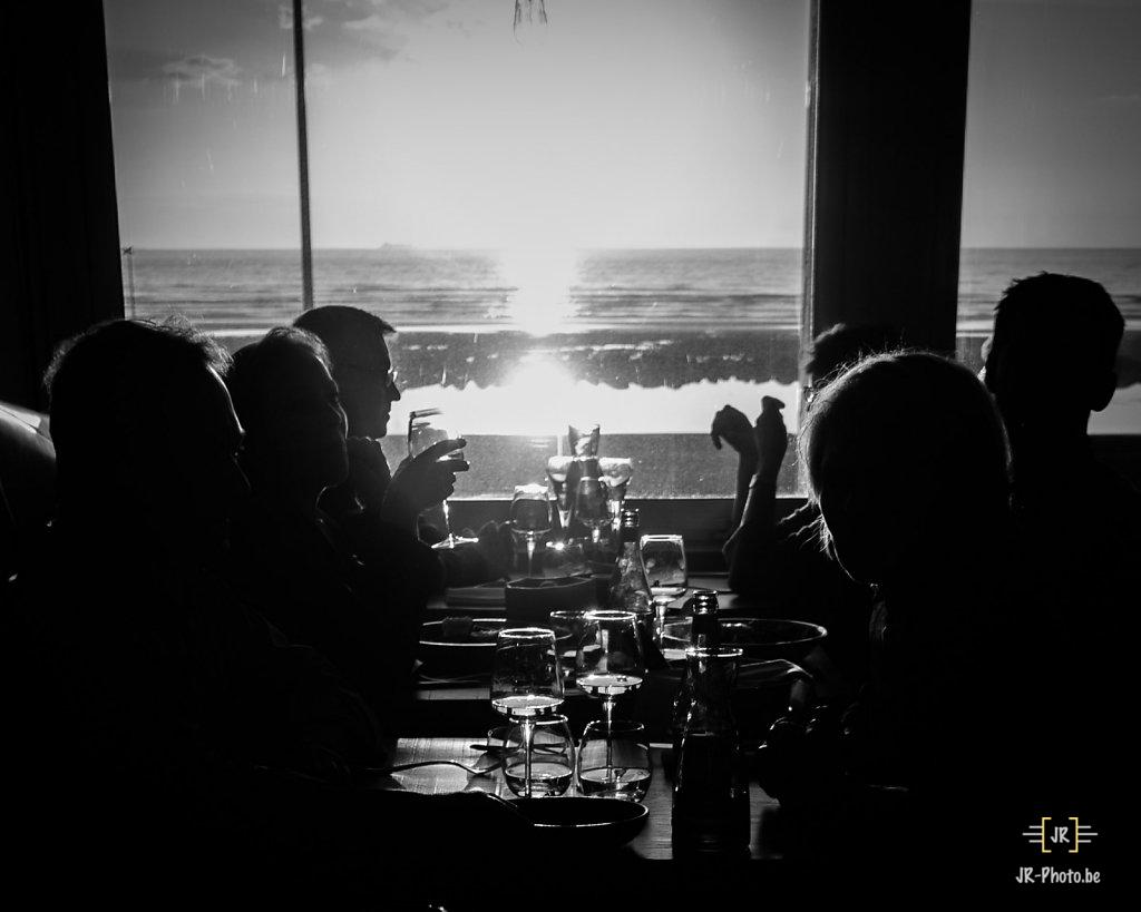 Photo de rue - Le Dîner